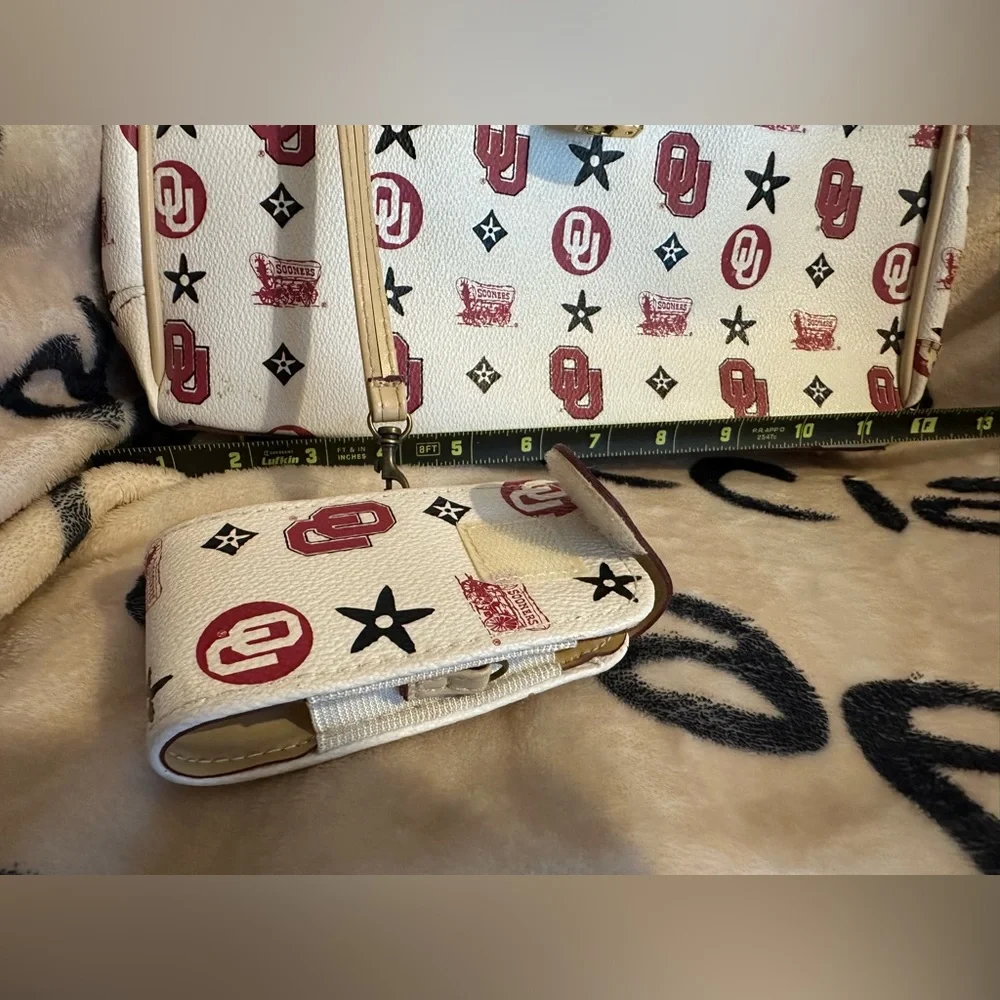 OU Monogram Purse - Picture 5 of 9